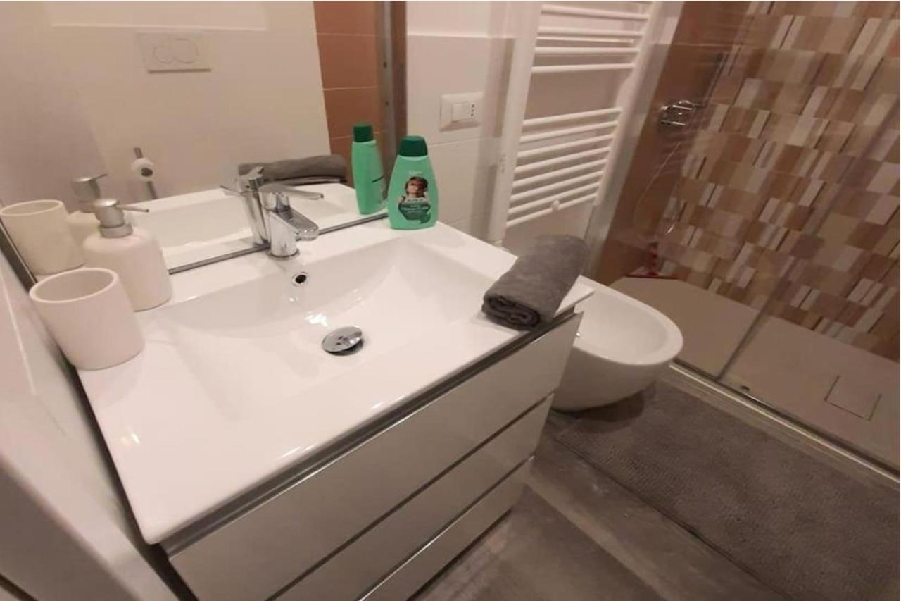 Appartamento In Centro A Milano Con A/C & Wi-Fi Extérieur photo